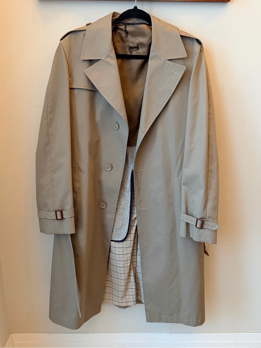 Vintage Croydon Trench Coat 38R Plaid Lined Made in Canada Water Repellant